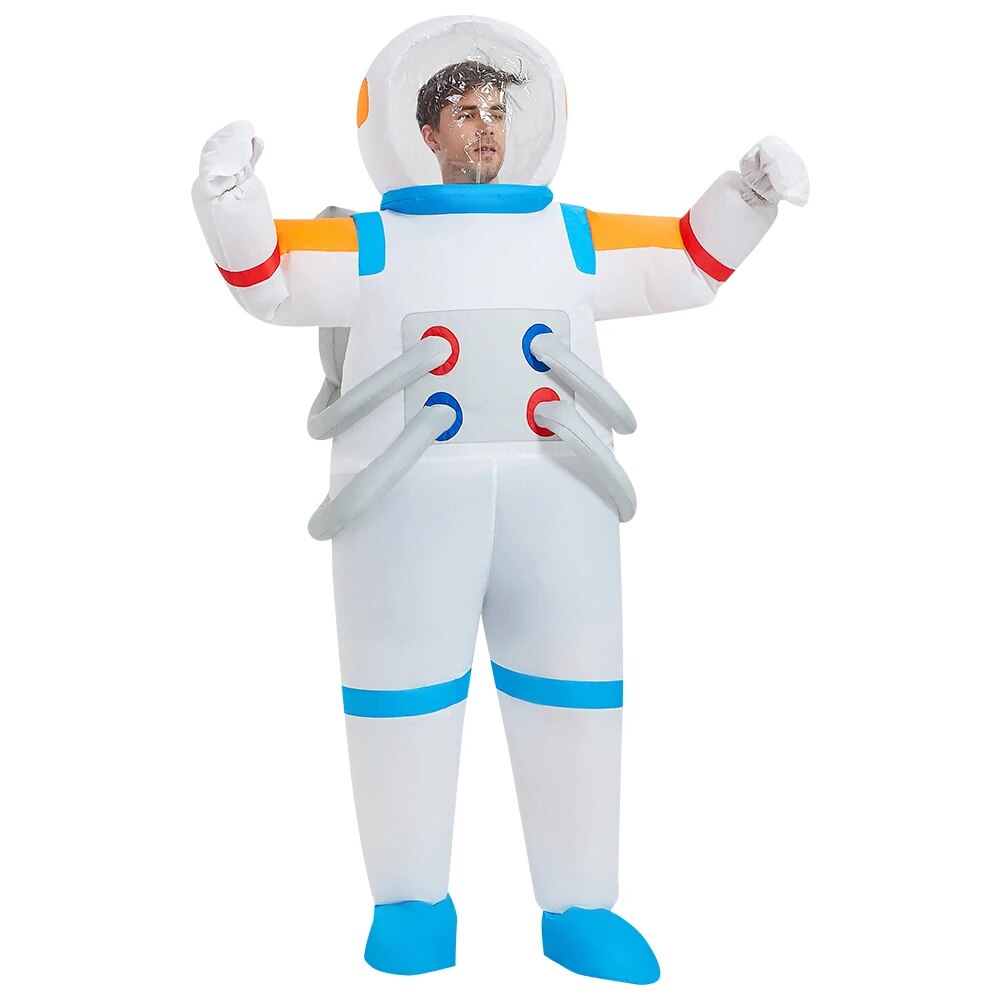 Individu portant un costume gonflable d'astronaute. Le costume représente un astronaute en combinaison spatiale avec un casque et un drapeau spatial. La personne à l'intérieur du costume incarne un explorateur de l'espace, ajoutant une touche d'aventure interstellaire à l'événement. Ce déguisement est idéal pour les fêtes à thème spatial, les événements scientifiques ou les célébrations futuristes.